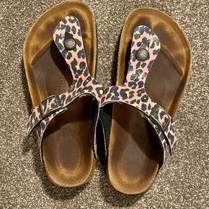 Birkenstock Papillo Size 35 thong-style
